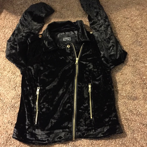 Spring jacket - Picture 2 of 3